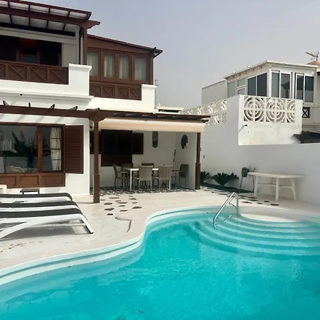 Eric With A Private Stunning Heated Pool *
