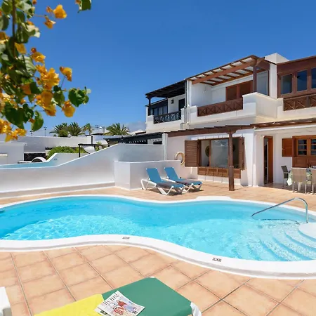 Eric With A Private Stunning Heated Pool Villa